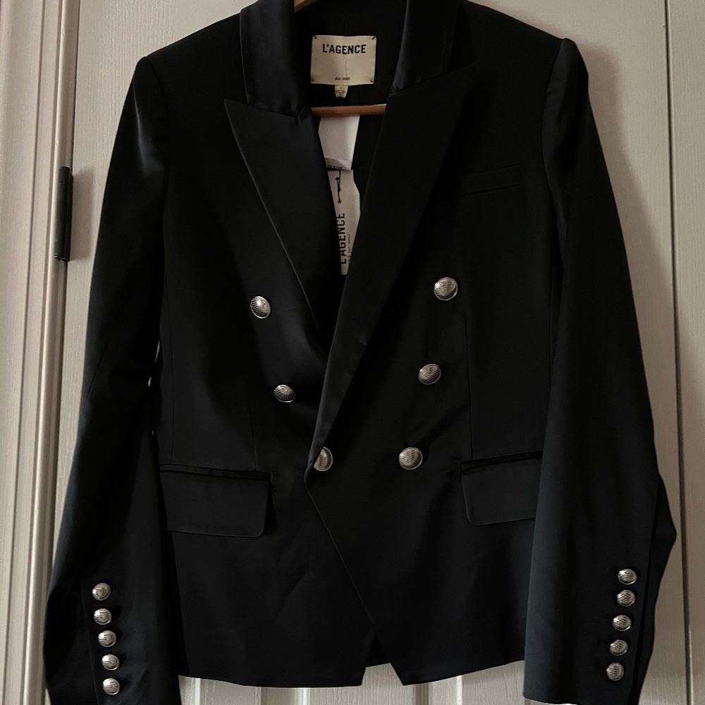 L'AGENCE Kenzie Satin Blazer Black Size 6 NWT